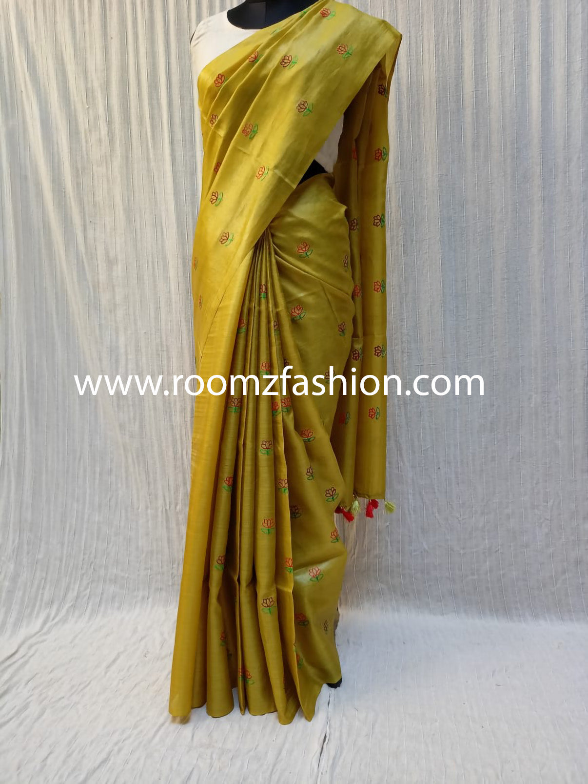 Handloom yellow Tussar silk saree with floral embroidery - Silk Mark certified - Roomz Heritage Collection