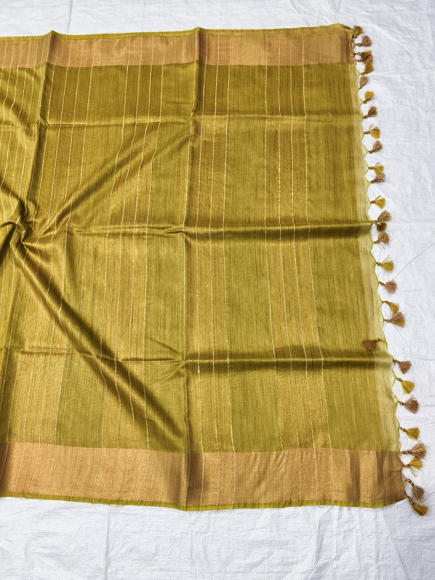 Close-up of weaving texture on lemon yellow Organza Viscose saree - Roomz Fashion