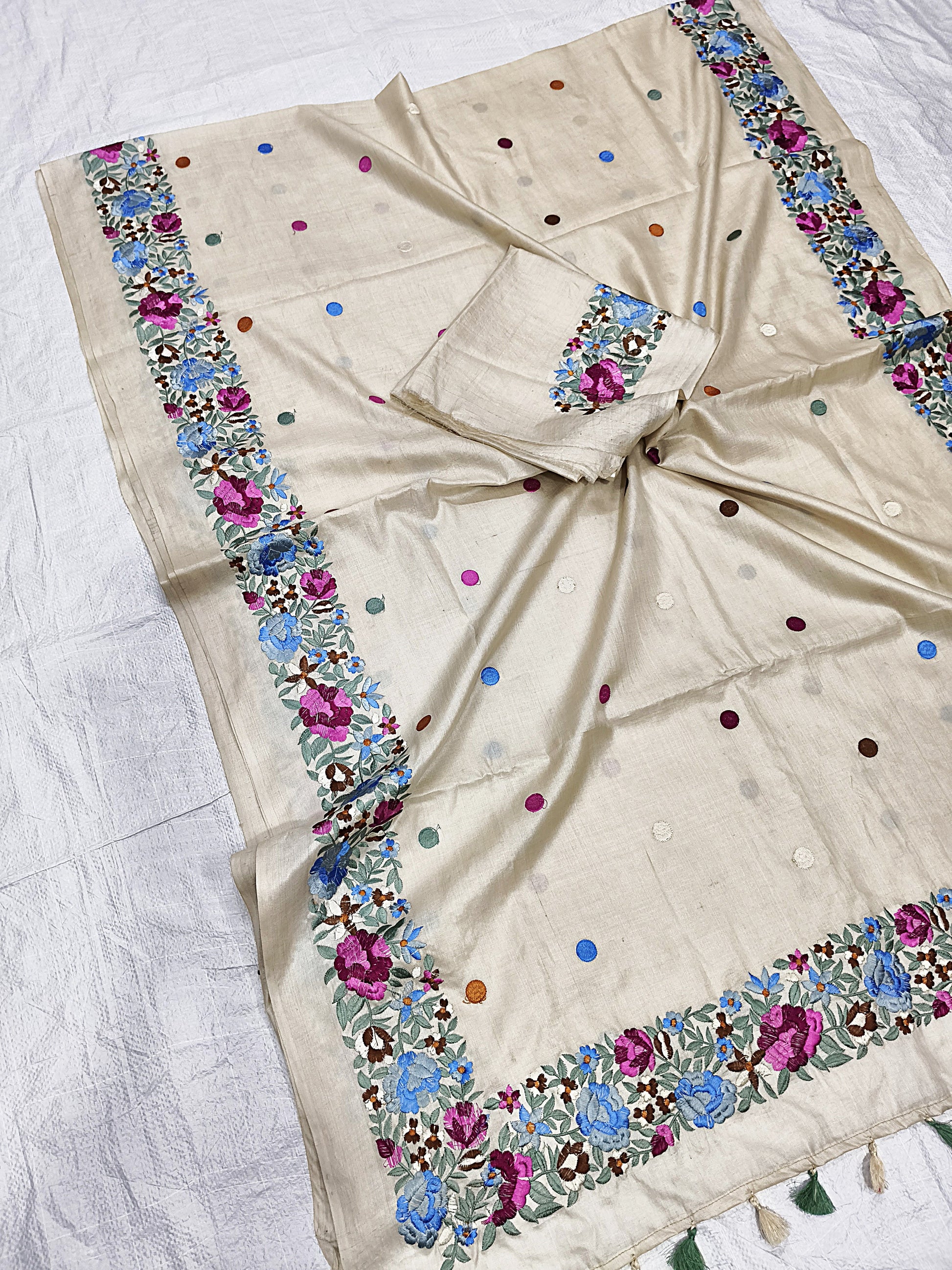 Draped off-white Tussar silk saree showing elegant fall - Roomz Collection