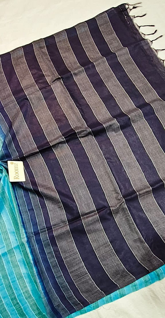 Draped turquoise saree with blue contrast blouse - Roomz Collection