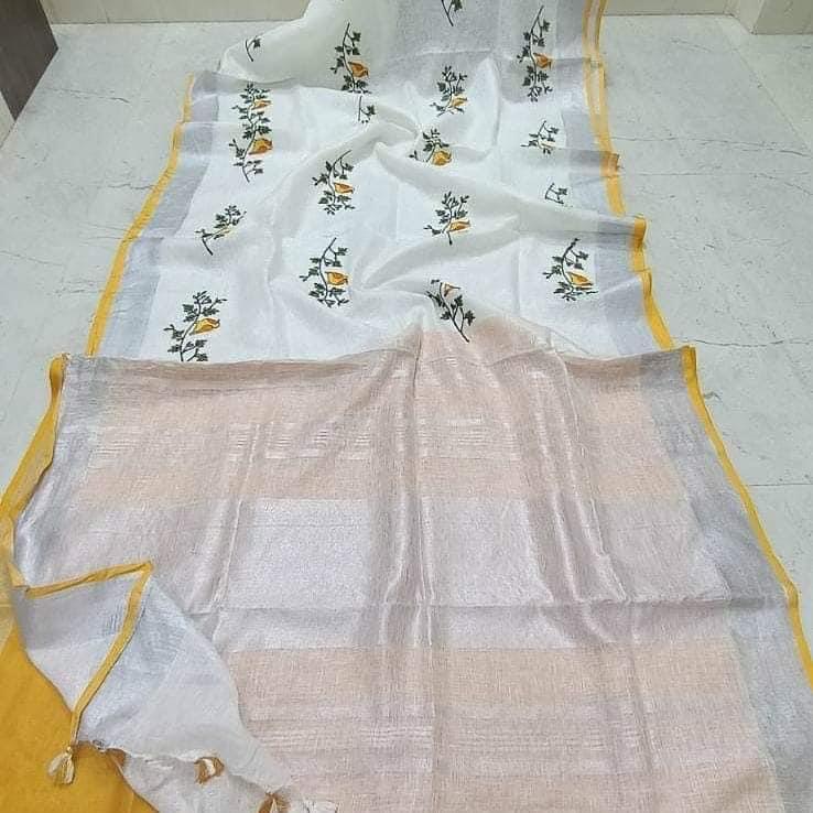 White linen saree with silver zari border and yellow piping - Roomz Summer Collection
