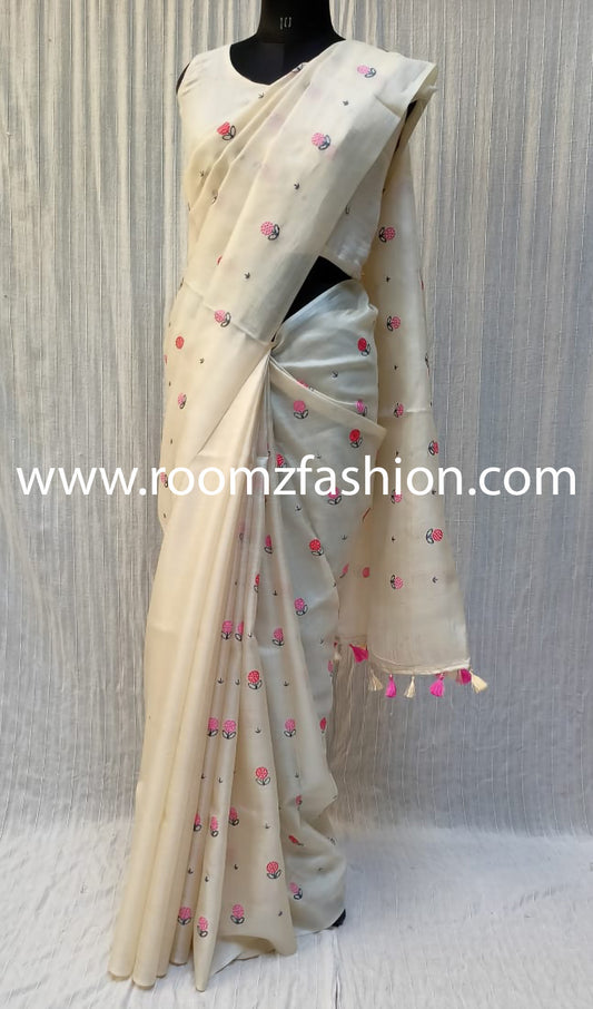 Off-white handloom Tussar silk saree with floral embroidery - Silk Mark certified - Roomz Heritage Collection