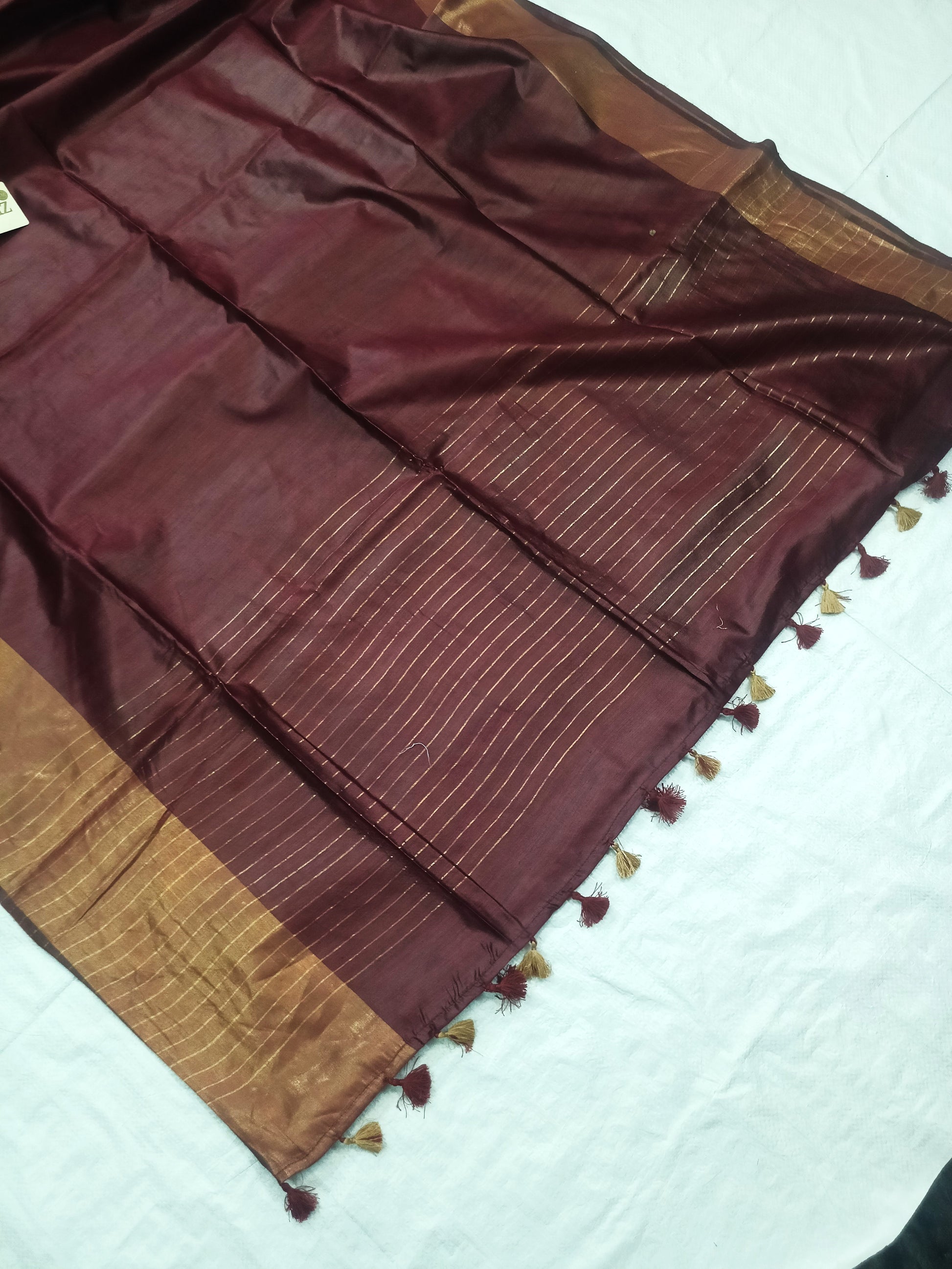 Rich brown silk saree with matching blouse piece - Roomz Fashion