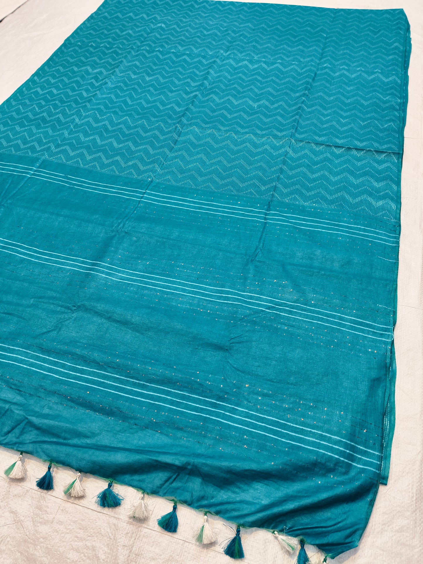 tassel border and running blouse